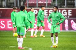 开云体育在线-关于尼姆队连续失球，主教练寻找解决方案的信息