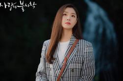 开云体育平台APP-莫兰特狂飙50分创生涯新高，尼克斯决胜时刻绝杀深圳队