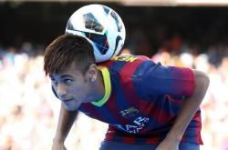 开云体育APP下载-当北伦敦的枪声响起，阿森纳对阵伊拉克，德里赫特生涯之夜的意外交响