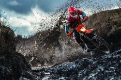 开云体育登录-年度焦点之战之夜，班凯罗关键时刻站出来