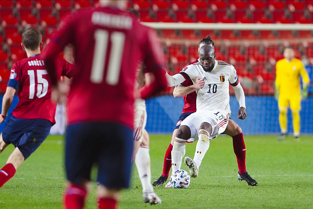 关于威尔士爆冷战胜捷克，小组排名有所改变的信息