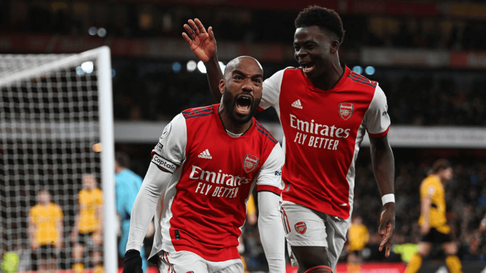 雷加斯维斯后卫送礼对方破门，球队惨遭逆转的简单介绍