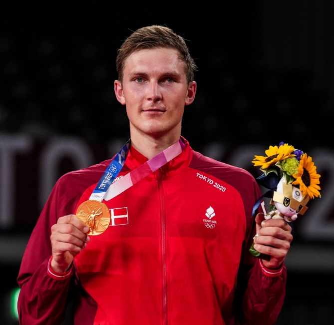 丹麦羽毛球队完胜马来西亚羽毛球队,安赛龙高光表现的简单介绍 丹麦羽毛球队完胜马来西亚羽毛球队,安赛龙高光表现的简单介绍