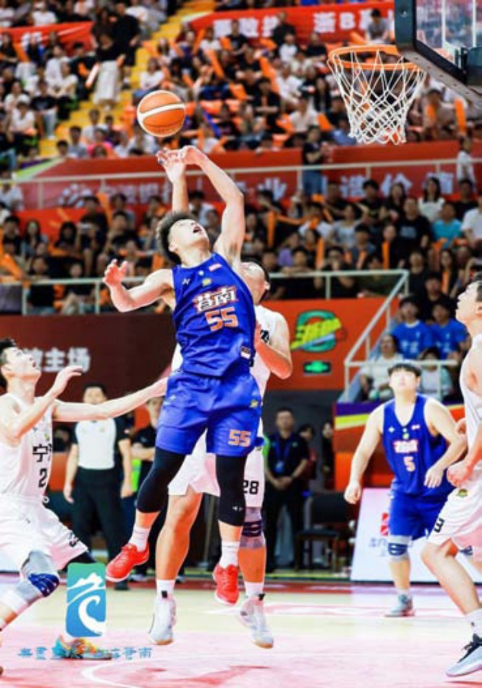 关于西班牙绝地反击摩洛哥,阿奎罗三分雨点燃全场的信息 关于西班牙绝地反击摩洛哥,阿奎罗三分雨点燃全场的信息