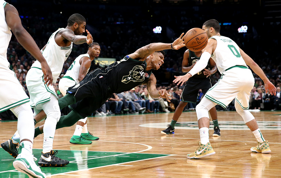 凯尔特人险胜雄鹿B队，保罗三分雨点燃全场