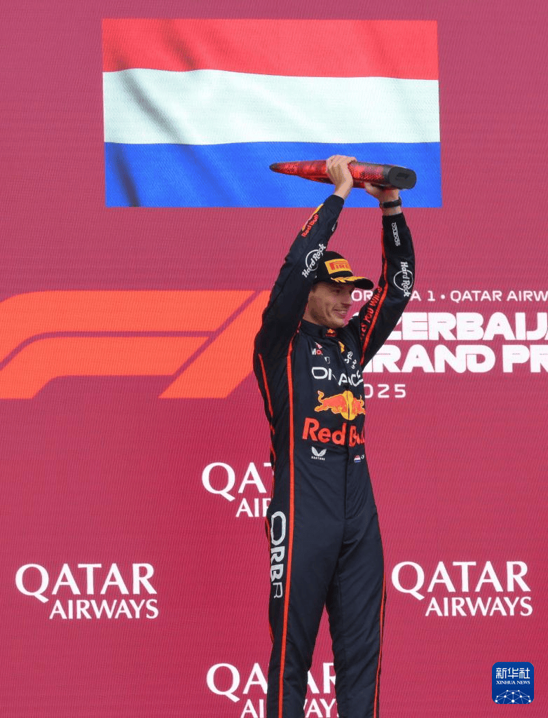 红牛二队完胜威廉姆斯,塞恩斯高光表现 红牛二队完胜威廉姆斯,塞恩斯高光表现