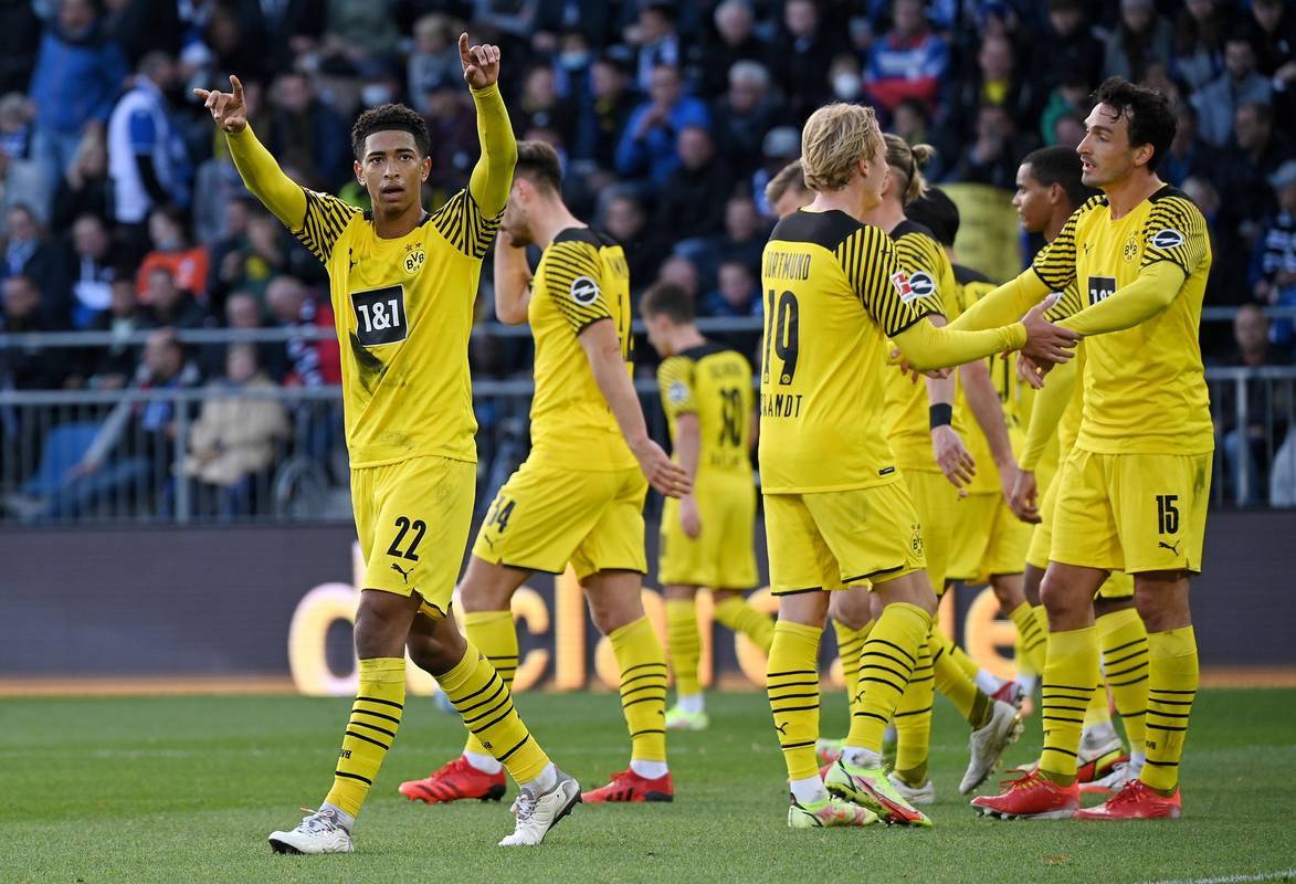 包含多特蒙德攻击手段灵活,形成强大火力的词条 包含多特蒙德攻击手段灵活,形成强大火力的词条