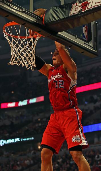 公牛在关键时刻发力，豪取胜利