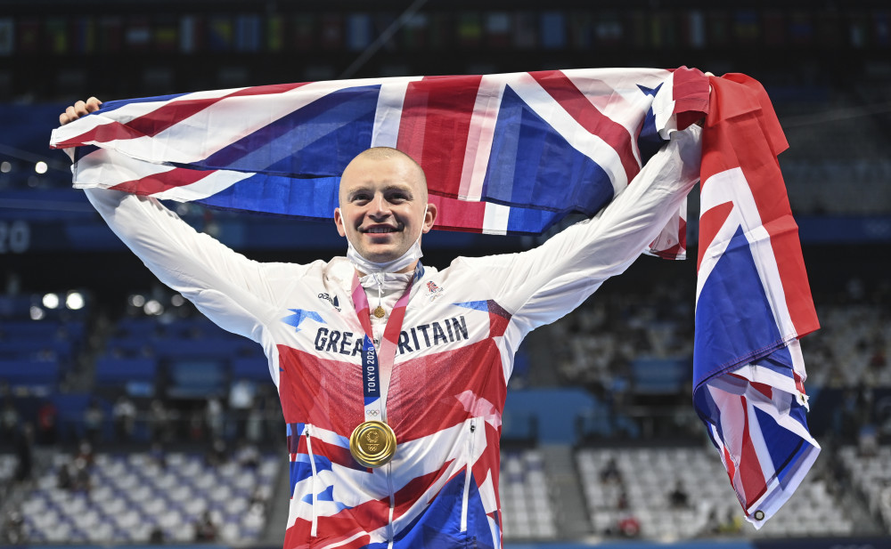 新西兰选手勇夺金牌，感慨不易