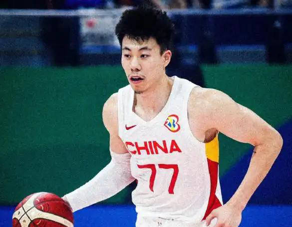 青岛队险胜辽宁队，张镇麟状态火热