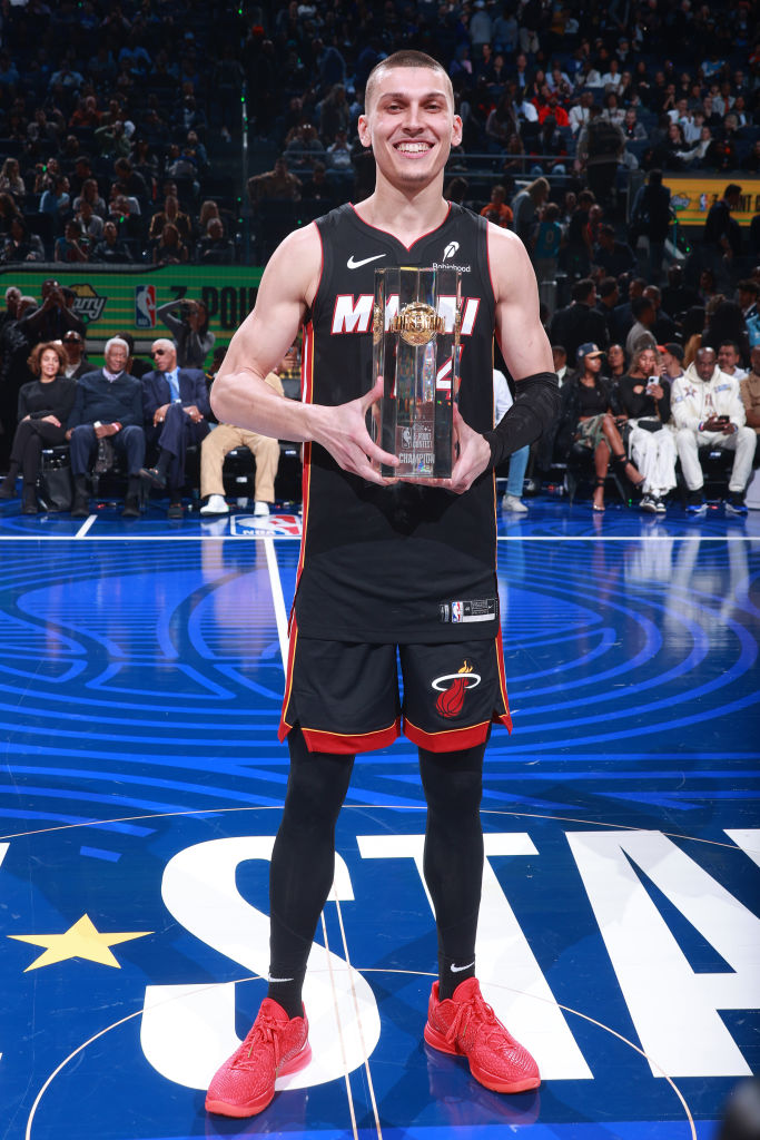 关于美国男篮险胜勇士,利拉德绝境逆转的信息 关于美国男篮险胜勇士,利拉德绝境逆转的信息