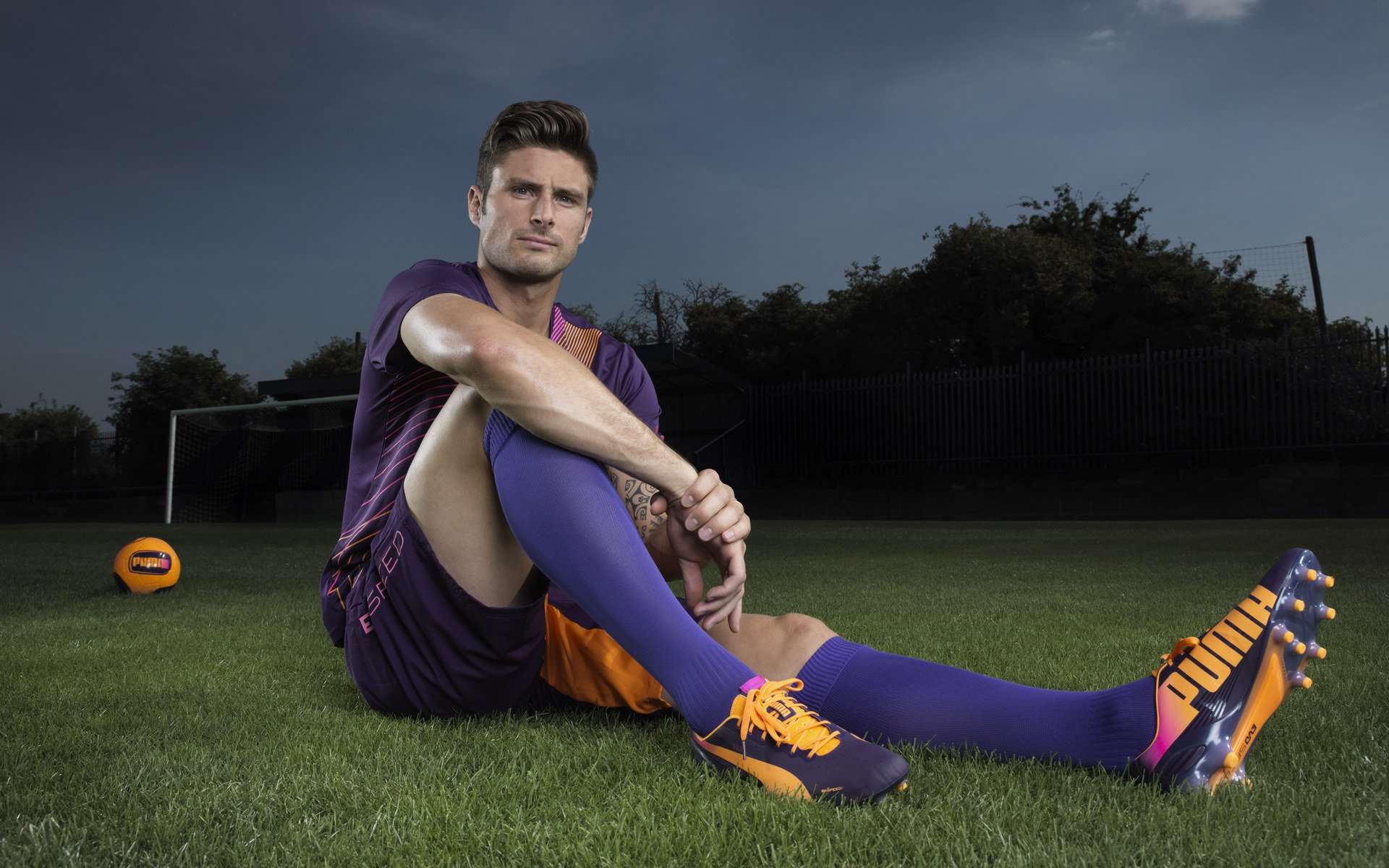 南美风暴席卷阿尔卑斯,本泽马关键一击,秘鲁险胜奥地利创历史