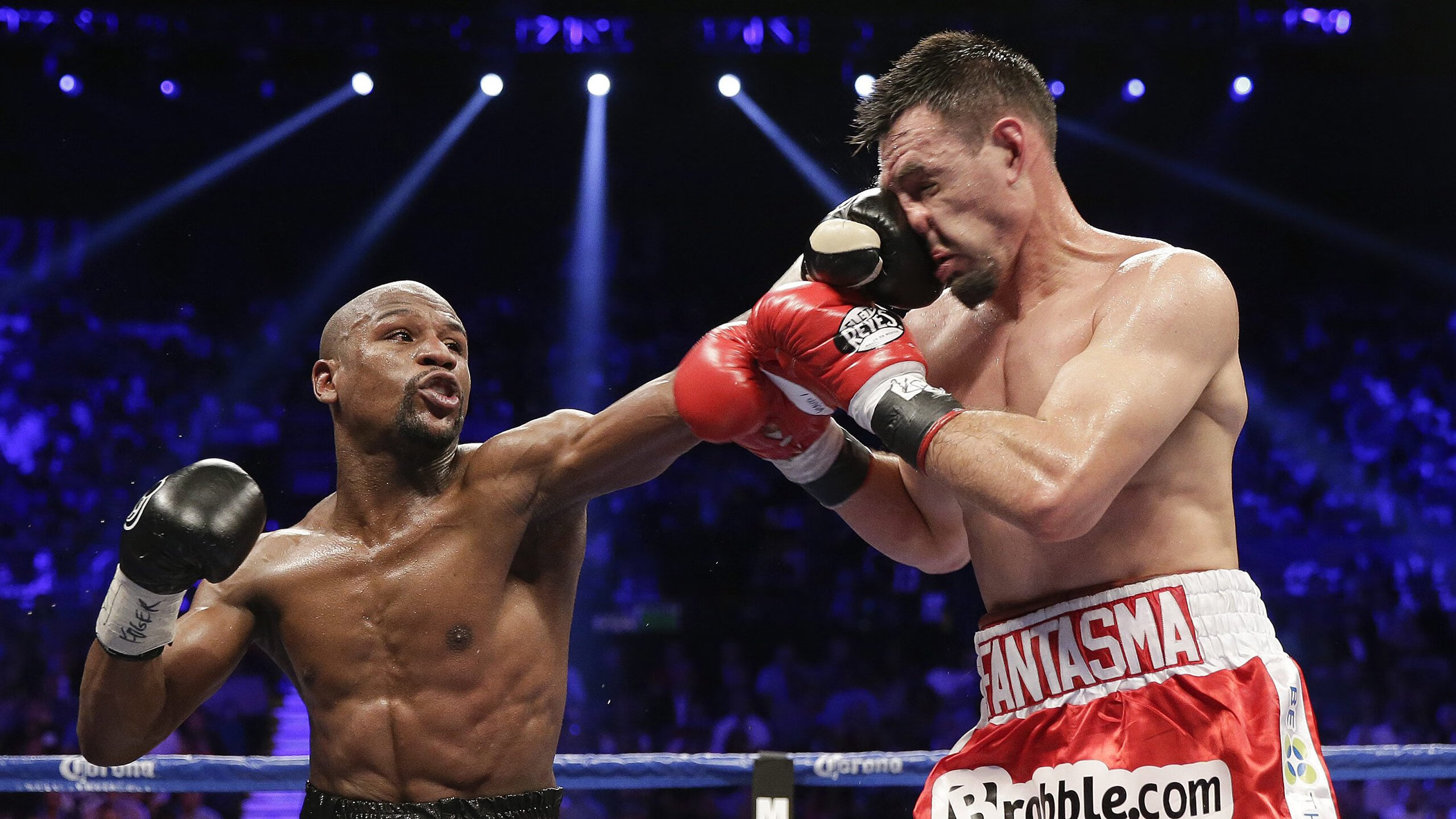 楚阿梅尼一锤定音,曼联季前赛正面击溃牙买加国家队