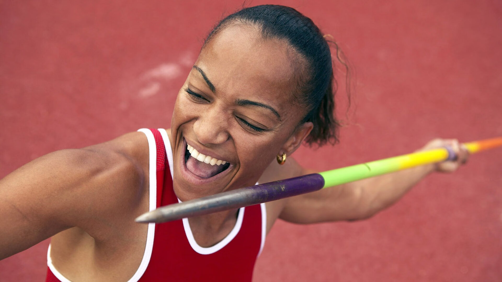 王皓孤星闪耀，瑞典队战术完胜背后的中国足球启示录